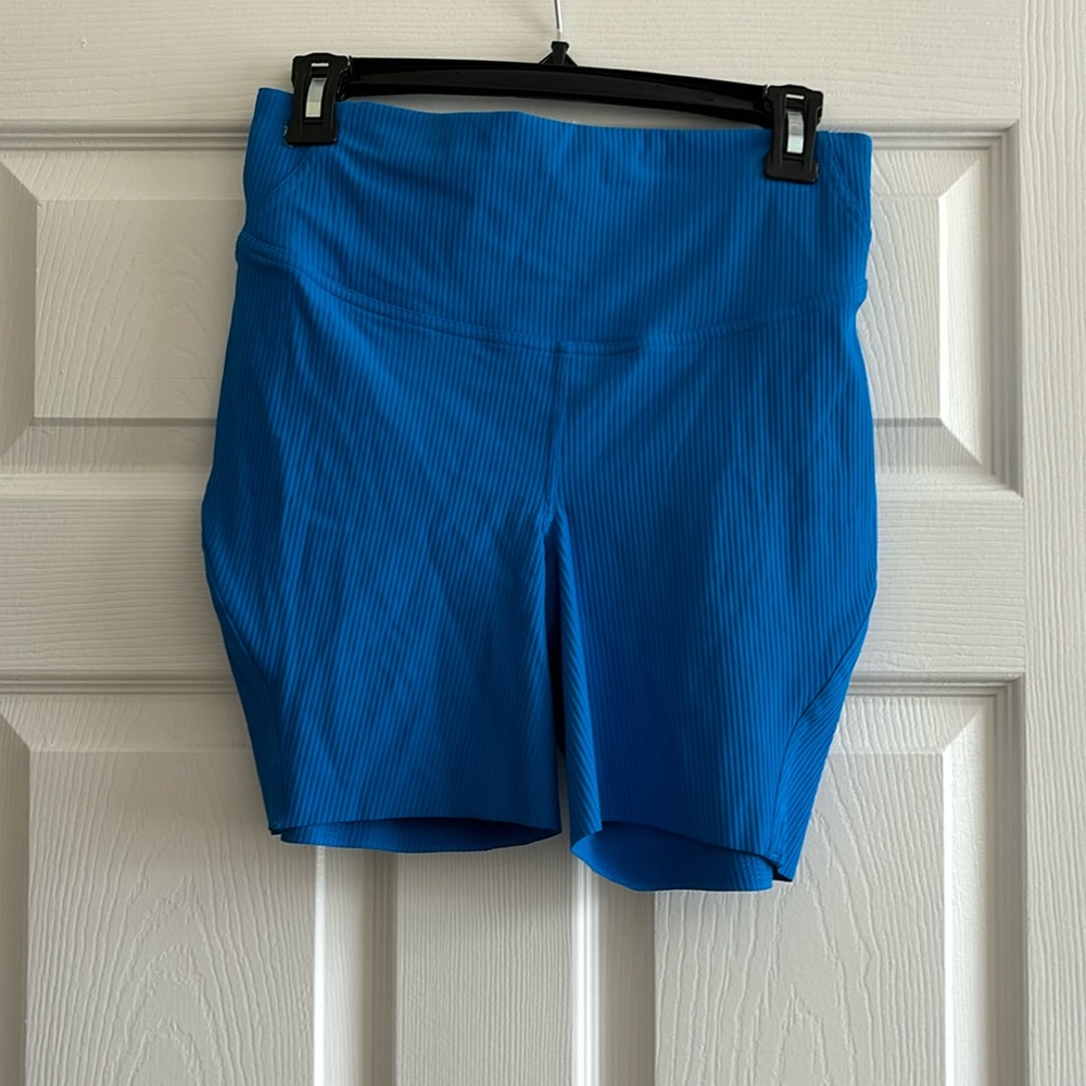 Lululemon size 8 blue biker shorts. Never worn brand new